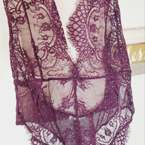 NWT Free People Show Off Fig Purple Sheer Lace Halter Bodysuit S - Picture 4 of 11